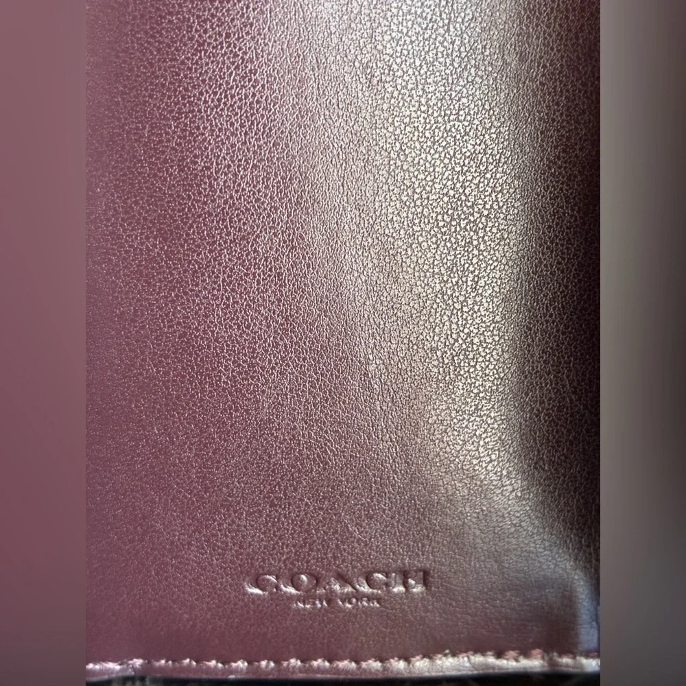Coach Pebbled Leather Compact Wallet - Fuchsia Pink